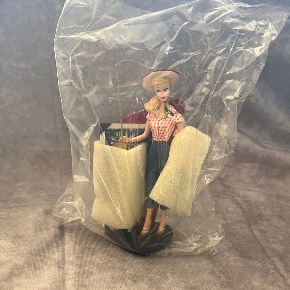 Enesco Barbie Fishing Figurine with Red and Blue Outfit - Picture 5 of 10